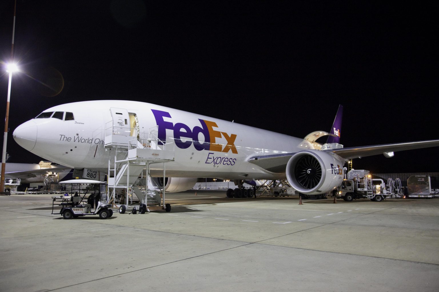 FedEx signs pact to build cargo facility, expand network in APAC ...